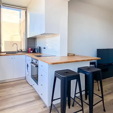 Апартаменты Phaedrus Living: Ourania Heights Flat *